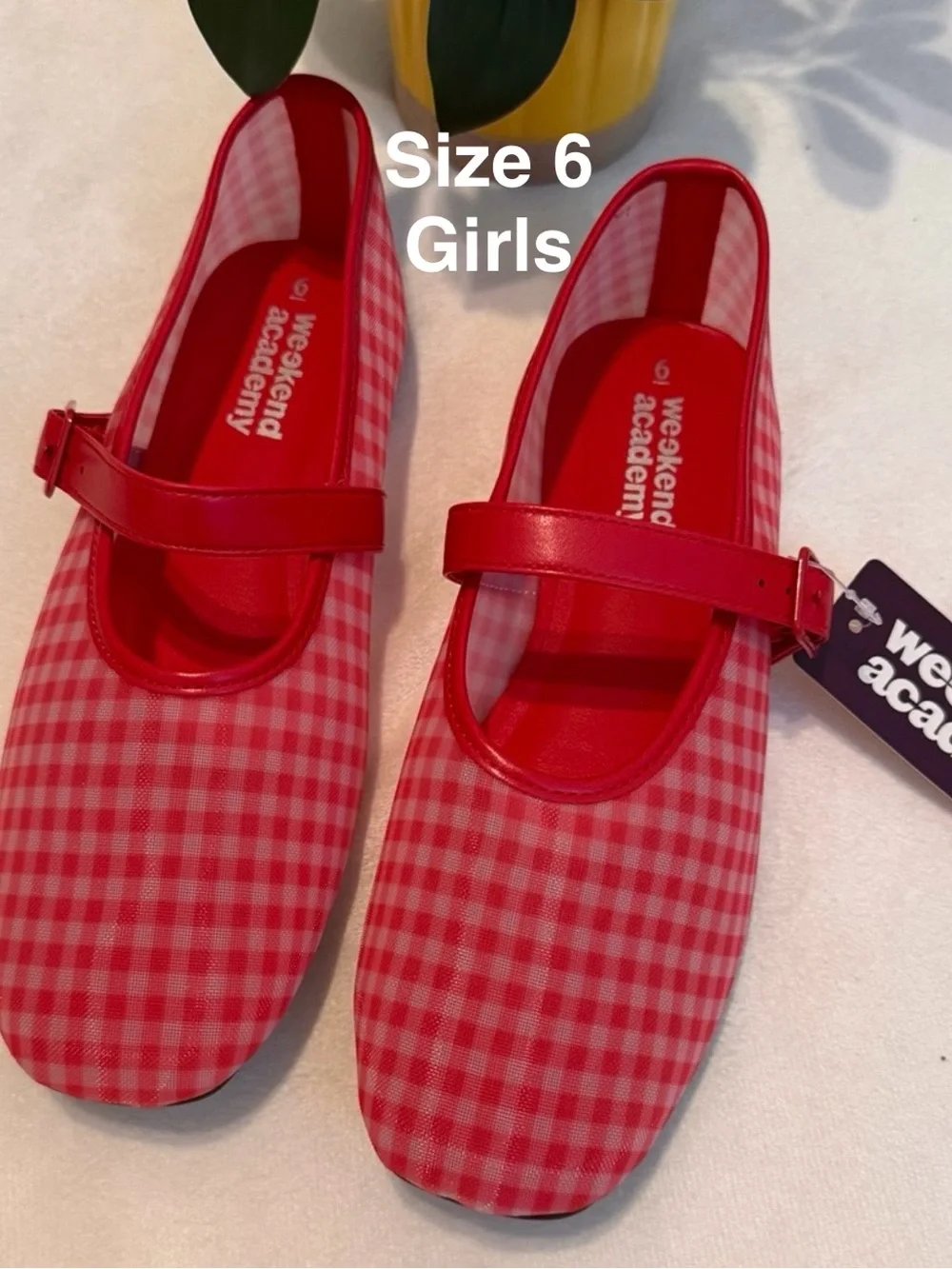 Weekend Academy Girls Mesh Ballet Flats, Size 6